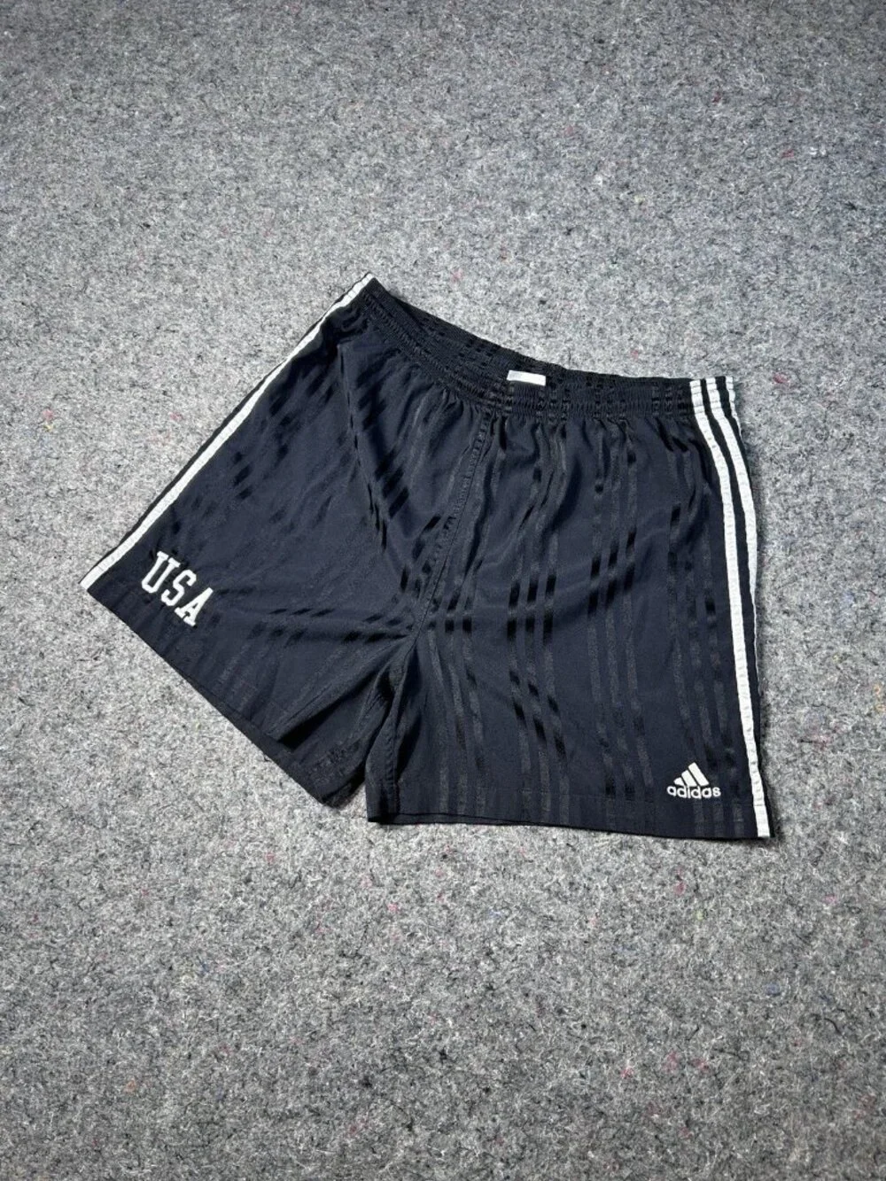 Adidas USA Vintage Soccer Shorts Sz L Black 3-Stripe Jacquard Striped Football